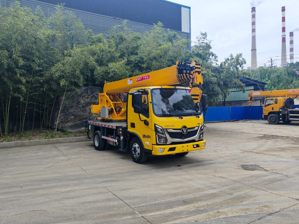 5 Ton Crane Truck
